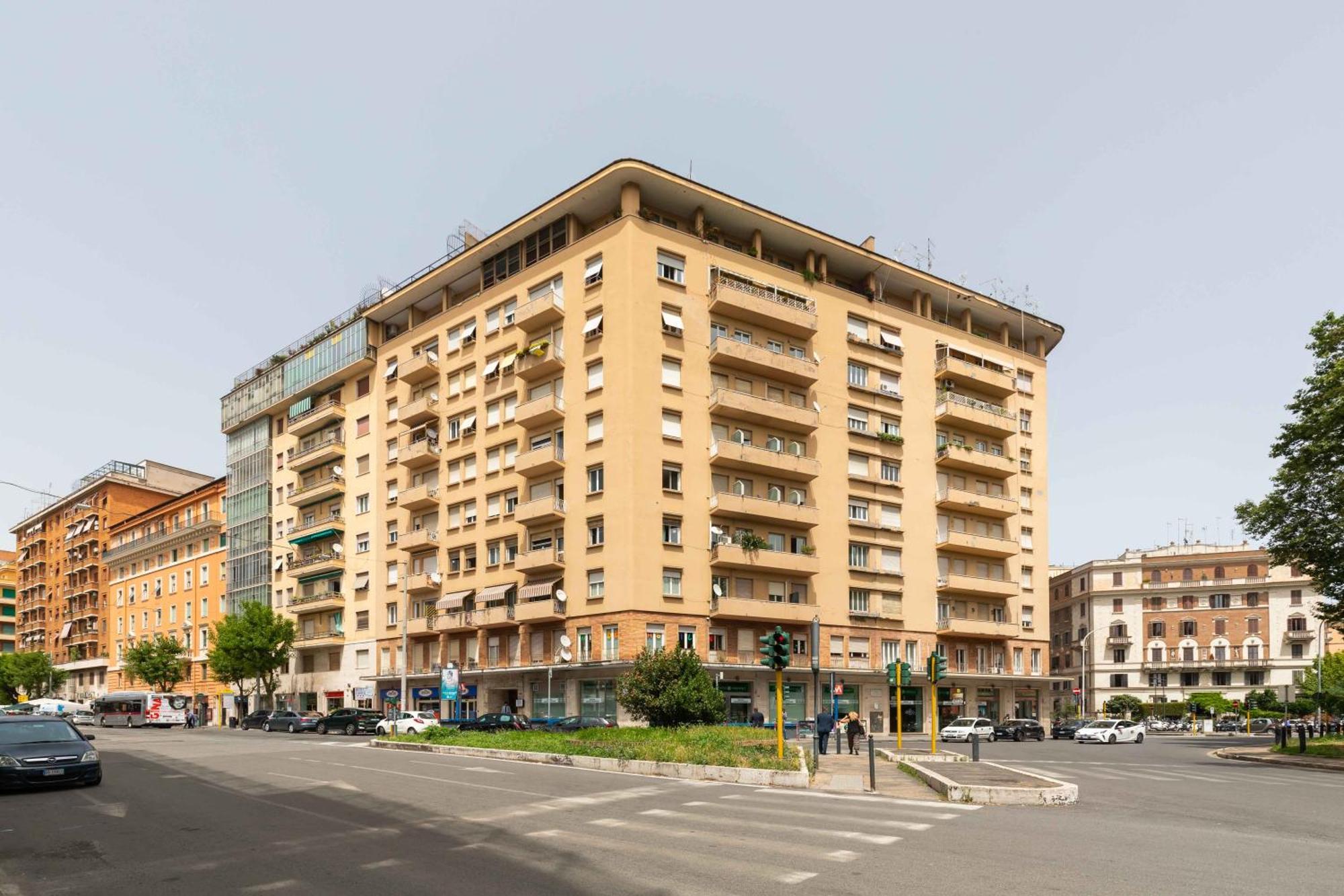 Albadea Deluxe Hotel Rome Exterior photo