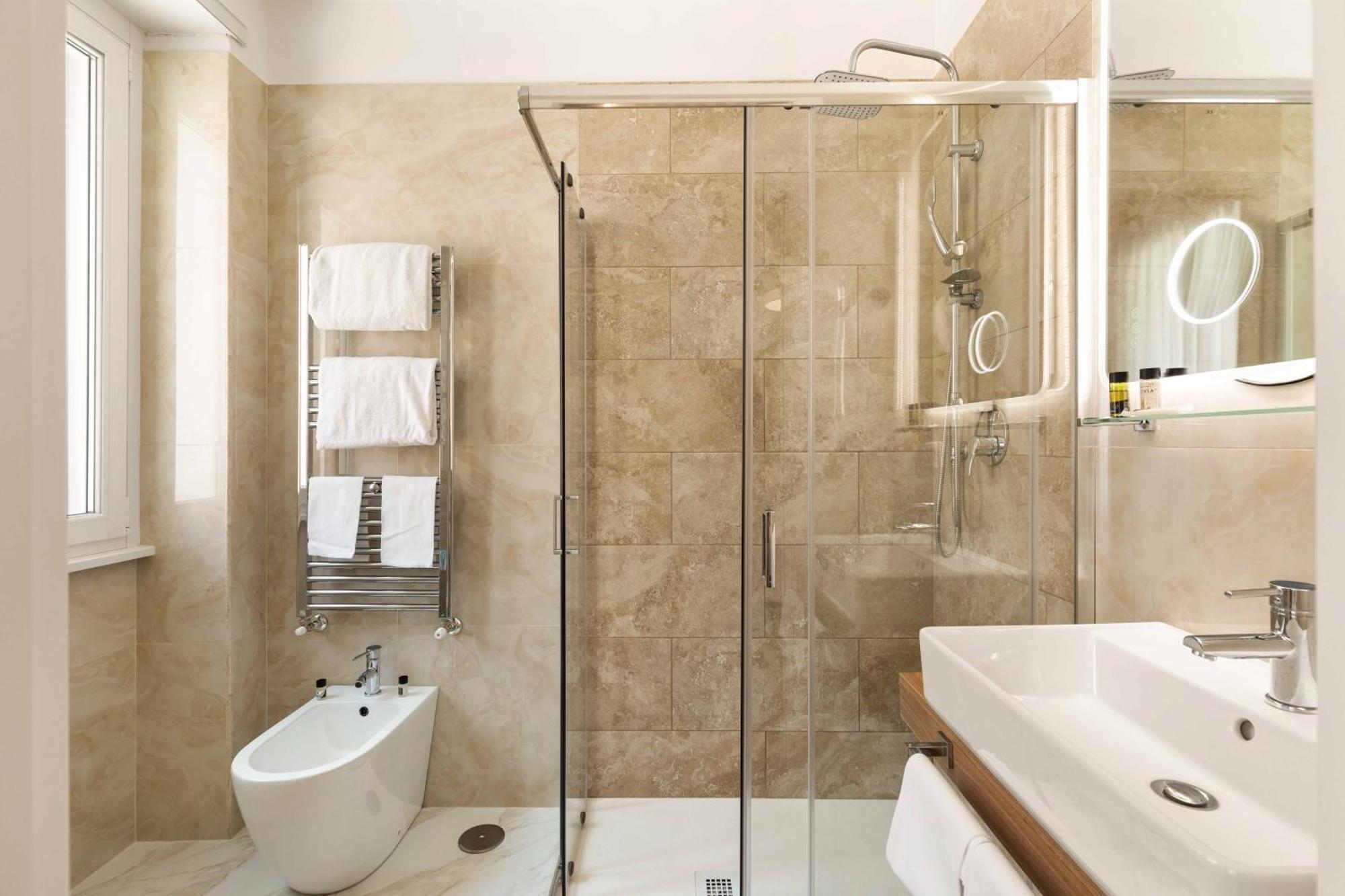 Albadea Deluxe Hotel Rome Exterior photo